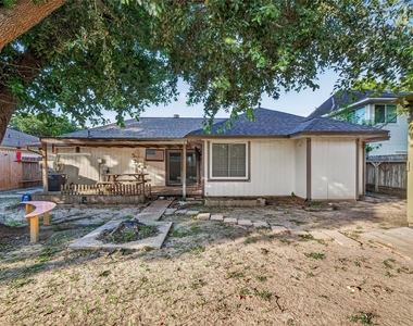 10031 Prospect Hill Drive - Photo Thumbnail 30