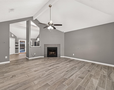10031 Prospect Hill Drive - Photo Thumbnail 6