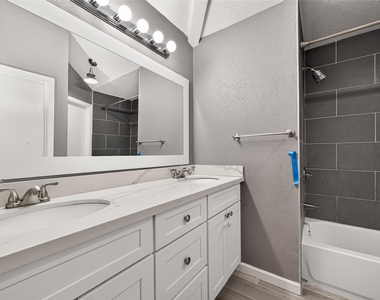 10031 Prospect Hill Drive - Photo Thumbnail 20
