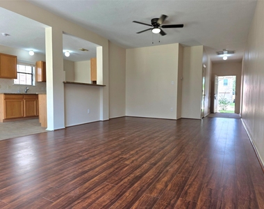 16106 Darwood Court - Photo Thumbnail 7