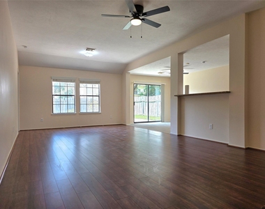 16106 Darwood Court - Photo Thumbnail 4