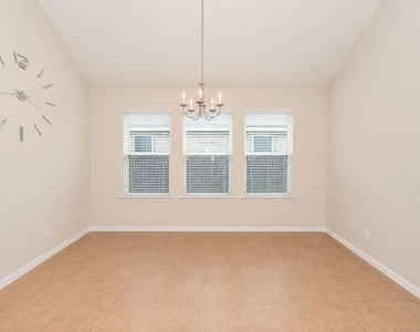 26515 Grey Sparrow Drive - Photo Thumbnail 9
