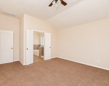26515 Grey Sparrow Drive - Photo Thumbnail 11