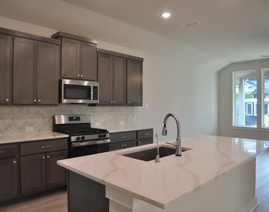 31822 Grand Orchard Lane - Photo Thumbnail 14