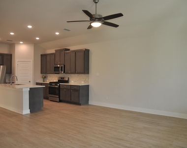 31822 Grand Orchard Lane - Photo Thumbnail 21