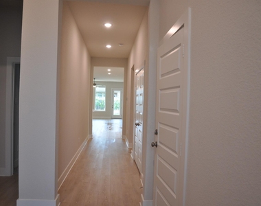 31822 Grand Orchard Lane - Photo Thumbnail 4