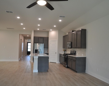 31822 Grand Orchard Lane - Photo Thumbnail 17