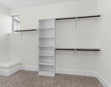 1812 Dennis Street - Photo Thumbnail 23