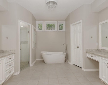 2 Silverstrand Place - Photo Thumbnail 17