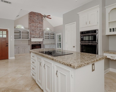 2 Silverstrand Place - Photo Thumbnail 11