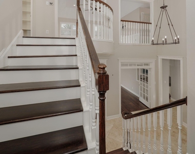 2 Silverstrand Place - Photo Thumbnail 18