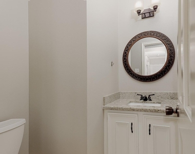 2 Silverstrand Place - Photo Thumbnail 9