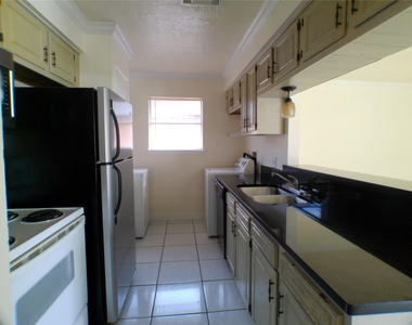 6350 Crestside Drive - Photo Thumbnail 1