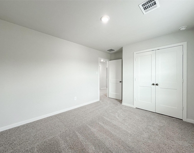 7806 Alset Dr - Photo Thumbnail 31
