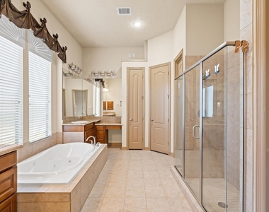 4615 Marbrook Meadow Lane - Photo Thumbnail 15