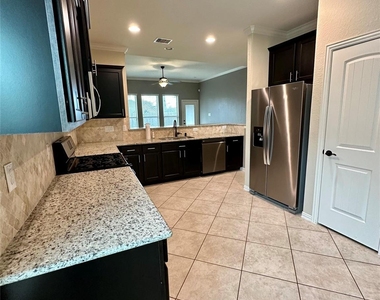 14831 Raleighs Meadow Court - Photo Thumbnail 9