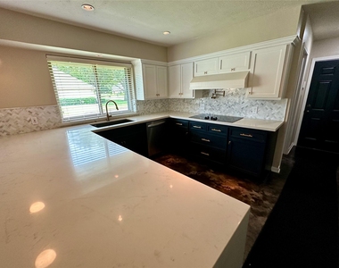 2931 Pasture Lane - Photo Thumbnail 30