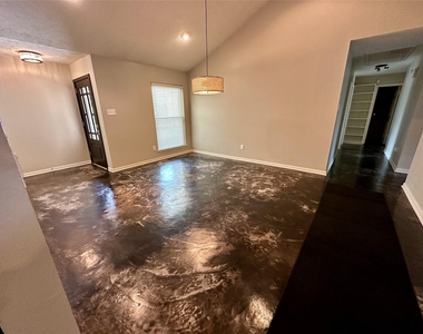 2931 Pasture Lane - Photo Thumbnail 25