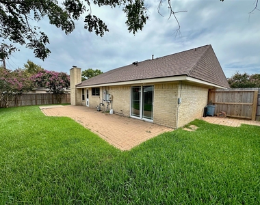 2931 Pasture Lane - Photo Thumbnail 40
