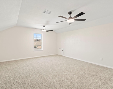 9006 Sasson Boulevard - Photo Thumbnail 13