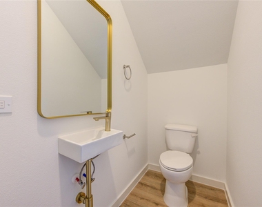 7118 Eastwood Street - Photo Thumbnail 19