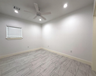 6708 Conley Street - Photo Thumbnail 21