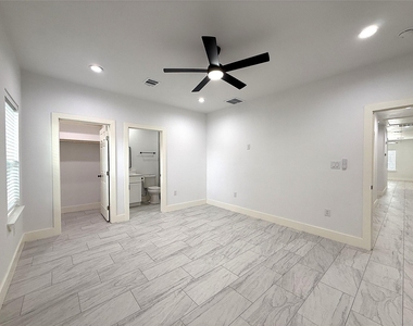 6708 Conley Street - Photo Thumbnail 13