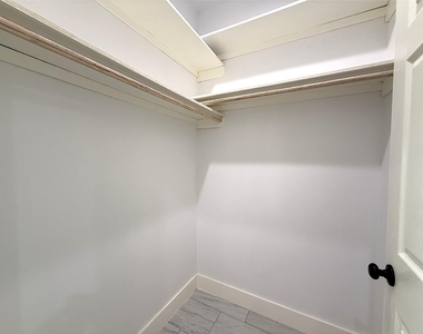 6708 Conley Street - Photo Thumbnail 17