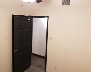 6825 Avenue C - Photo Thumbnail 9