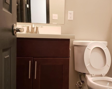 6825 Avenue C - Photo Thumbnail 11