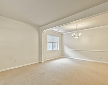 5526 Hazel Berry Way - Photo Thumbnail 5
