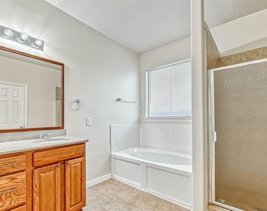 5526 Hazel Berry Way - Photo Thumbnail 28