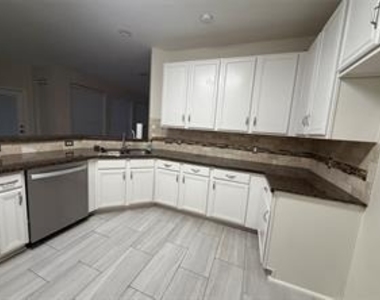 12919 Deer Cove Lane - Photo Thumbnail 29