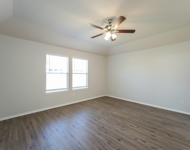 28506 Carly Cove Lane - Photo Thumbnail 9