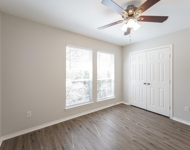 28506 Carly Cove Lane - Photo Thumbnail 11