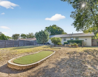 5706 Breezewood Drive - Photo Thumbnail 19
