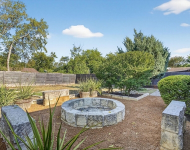 5706 Breezewood Drive - Photo Thumbnail 17