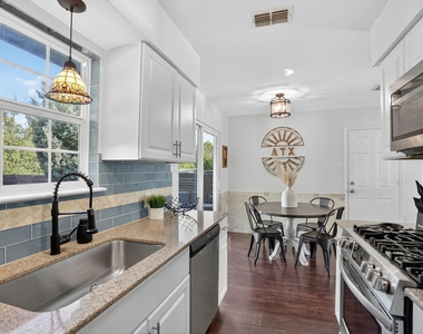 5706 Breezewood Drive - Photo Thumbnail 9