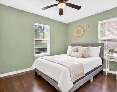 5706 Breezewood Drive - Photo Thumbnail 12