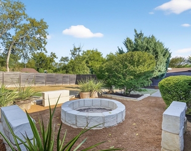 5706 Breezewood Drive - Photo Thumbnail 2
