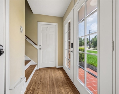 3237 Rosedale Street - Photo Thumbnail 3