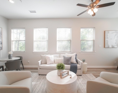 504 Nursery Road - Photo Thumbnail 7