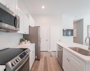 504 Nursery Road - Photo Thumbnail 17