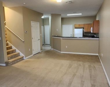 8735 Clara Elizabeth Lane - Photo Thumbnail 8
