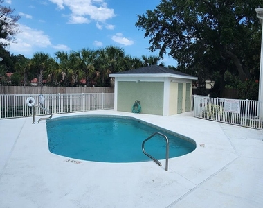 8735 Clara Elizabeth Lane - Photo Thumbnail 25