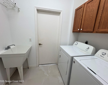 691 Linville Falls Drive - Photo Thumbnail 17
