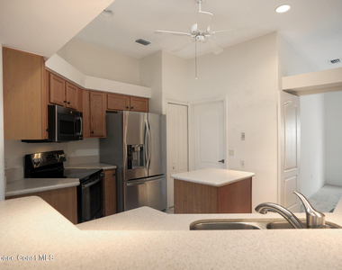 691 Linville Falls Drive - Photo Thumbnail 2