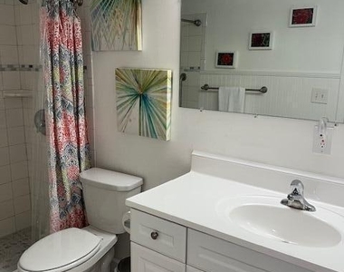 4800 Ocean Beach Boulevard - Photo Thumbnail 18