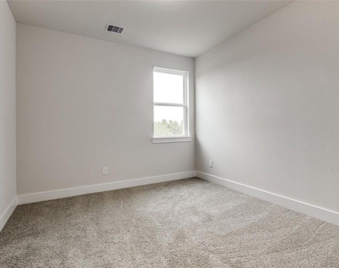 13130 Perennial Springs Drive - Photo Thumbnail 4