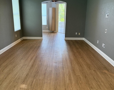 751 Carriage Hill Road - Photo Thumbnail 8